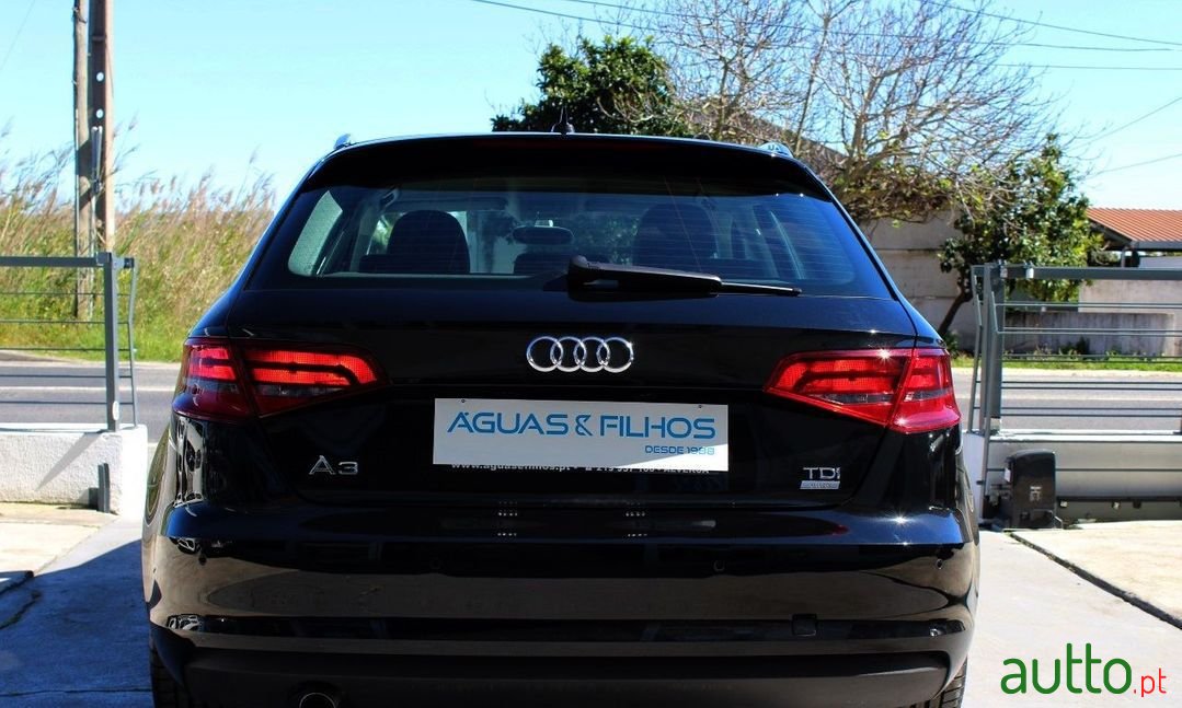 2017' Audi A3 Sportback photo #5