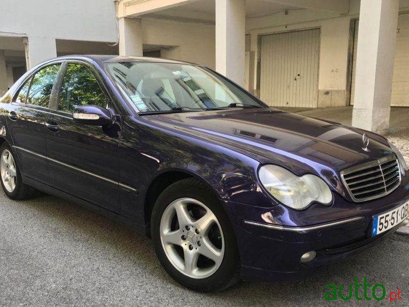 2000' Mercedes-Benz C-220 Avantgarde photo #1