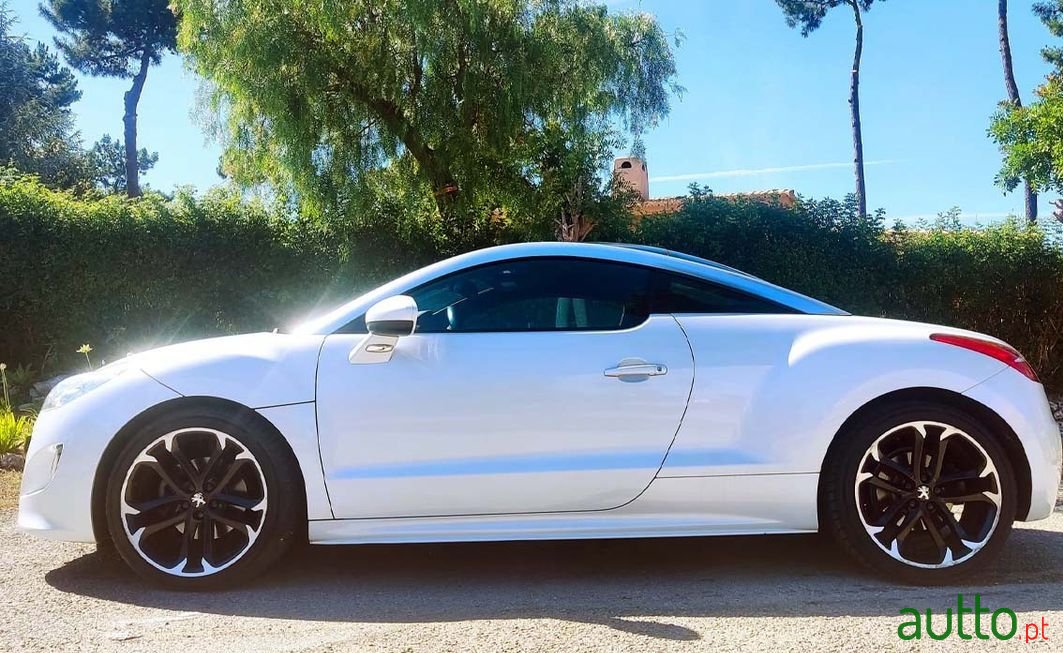 2012' Peugeot RCZ photo #3