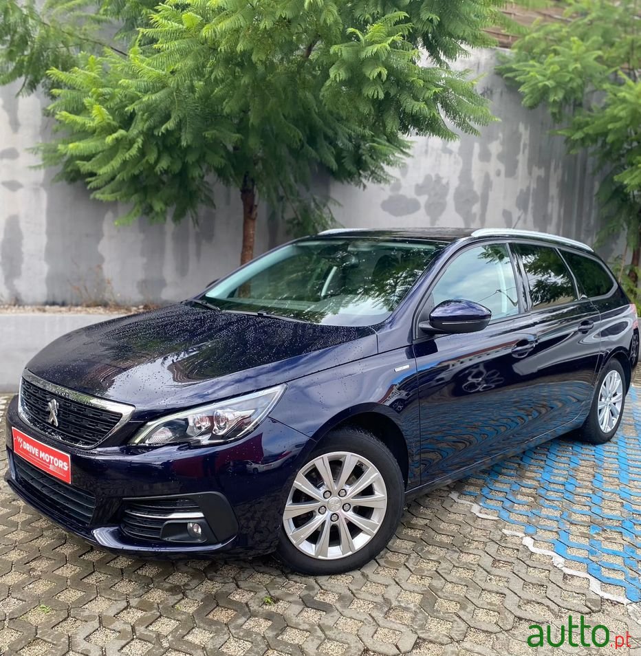 2019' Peugeot 308 Sw photo #1