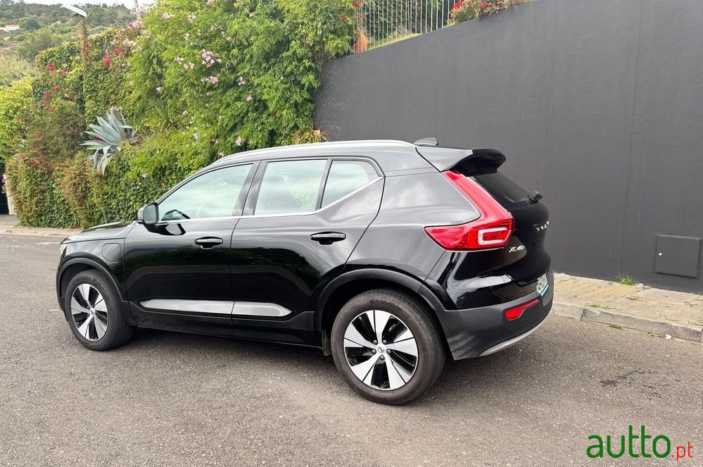 2021' Volvo Xc 40 photo #6