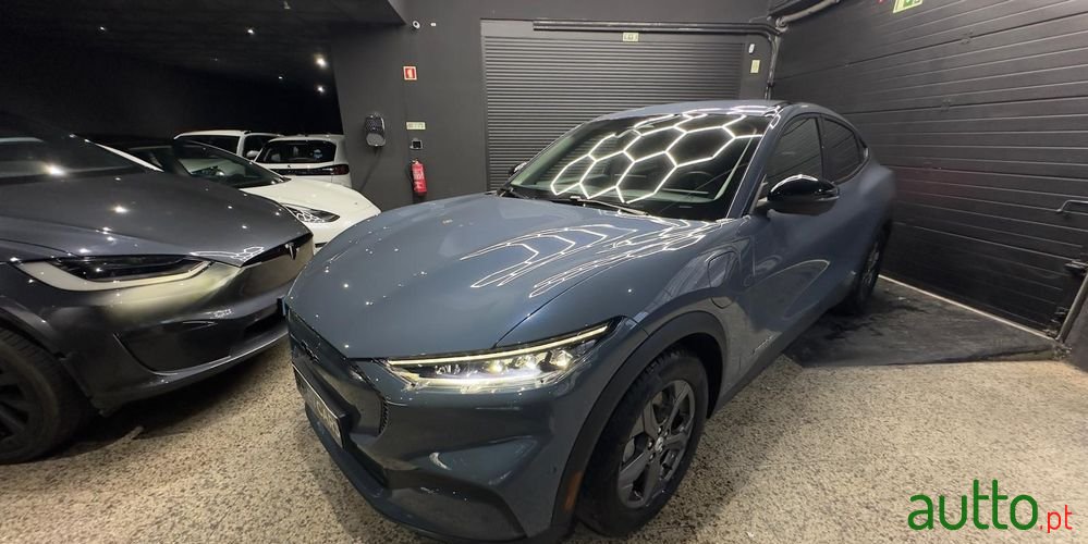 2023' Ford Mustang Mach-E Standard photo #2