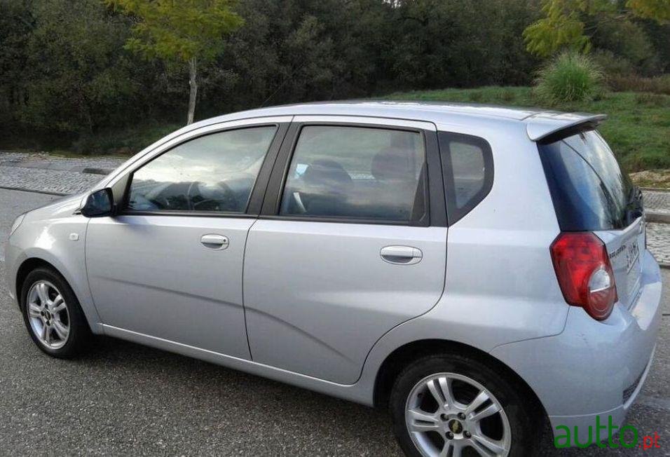 2010' Chevrolet Aveo photo #1