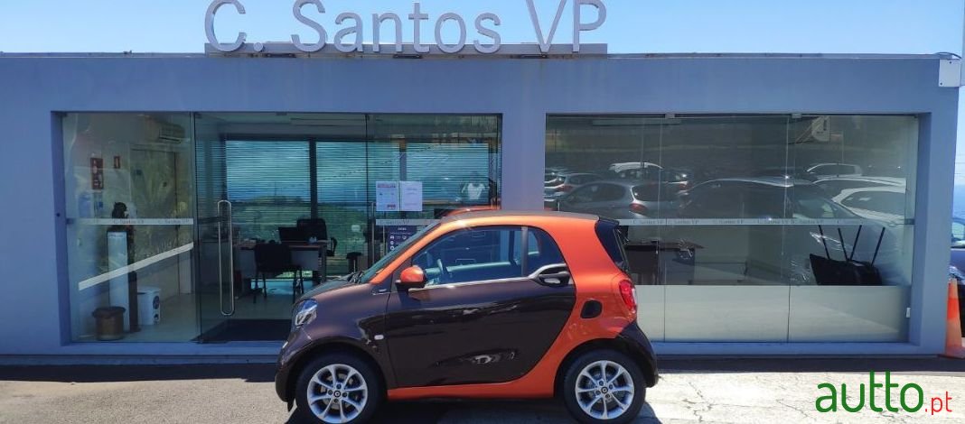 2018' Smart Fortwo photo #3