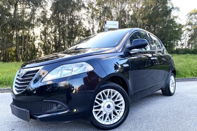 2013' Lancia Ypsilon 1.2 S&S Fashion