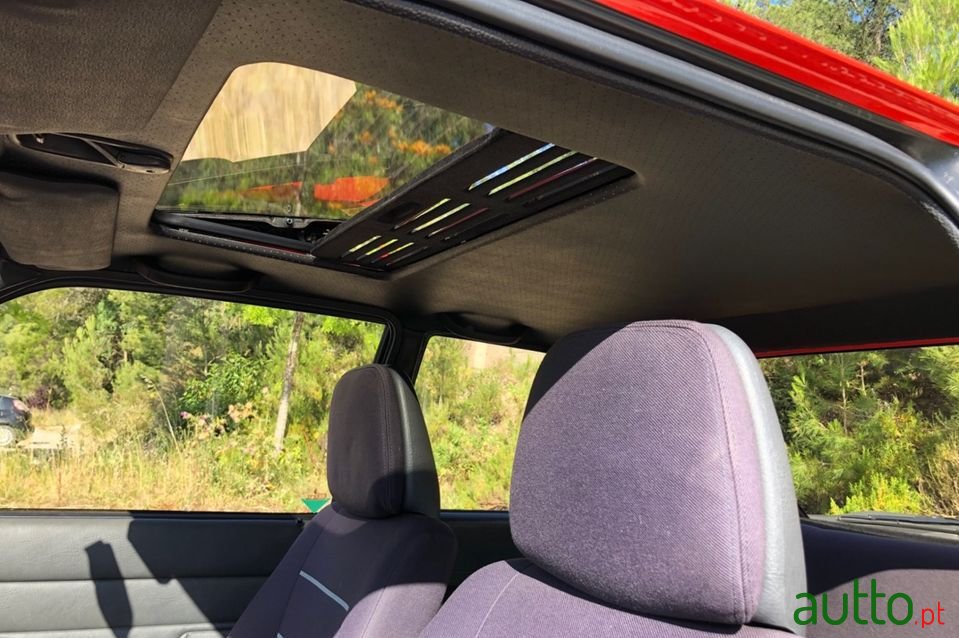 1981' Ford Escort photo #5