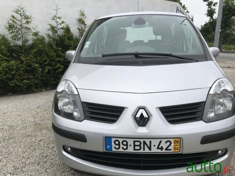 2006' Renault Modus 1.5 Dci Sl Creative photo #4