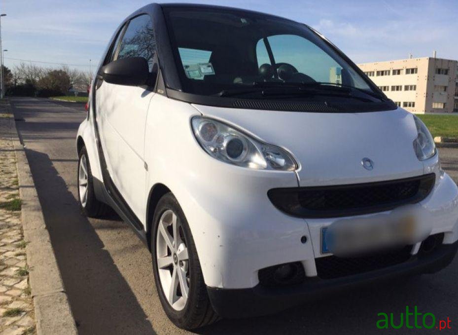 2009' Smart Fortwo 1.0 Mhd Pulse71 photo #2