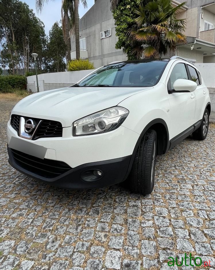 2010' Nissan Qashqai 1.5 Dci Tekna Sport 18 photo #1