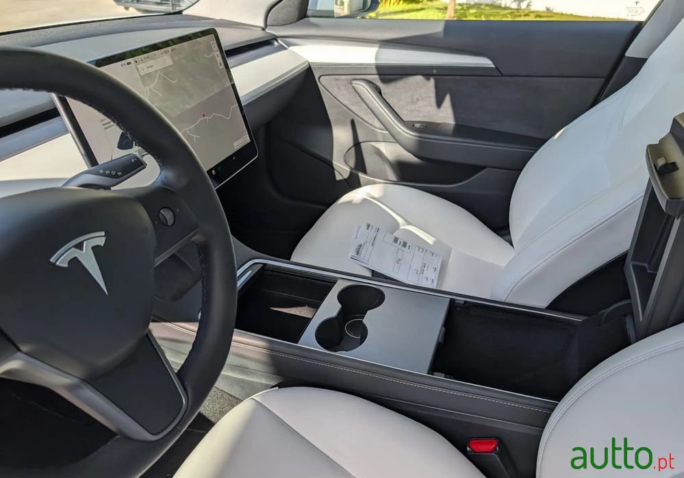 2021' Tesla Model 3 photo #4