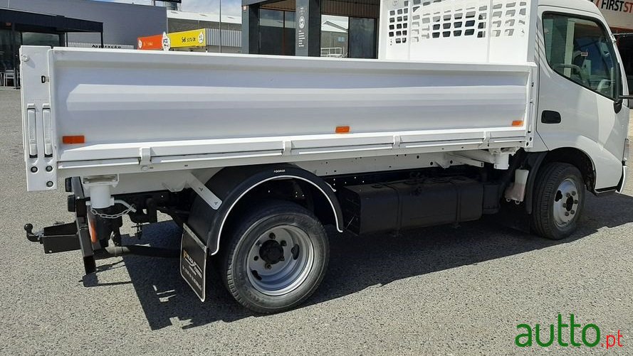 2007' Toyota Dyna photo #6