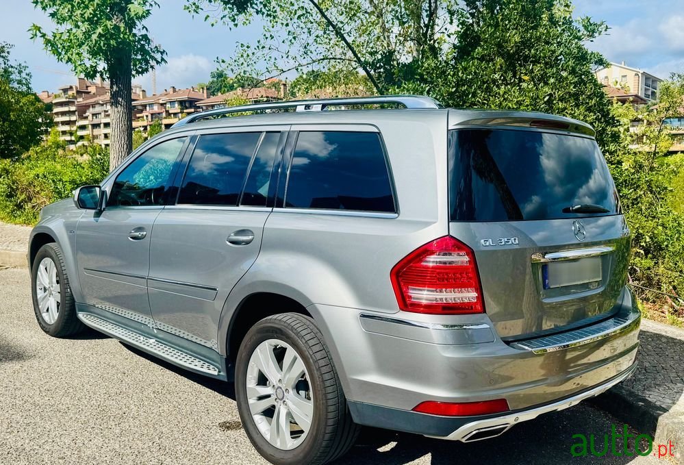 2011' Mercedes-Benz Classe Gl photo #1