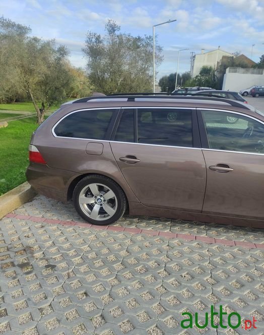 2005' BMW 525 photo #3