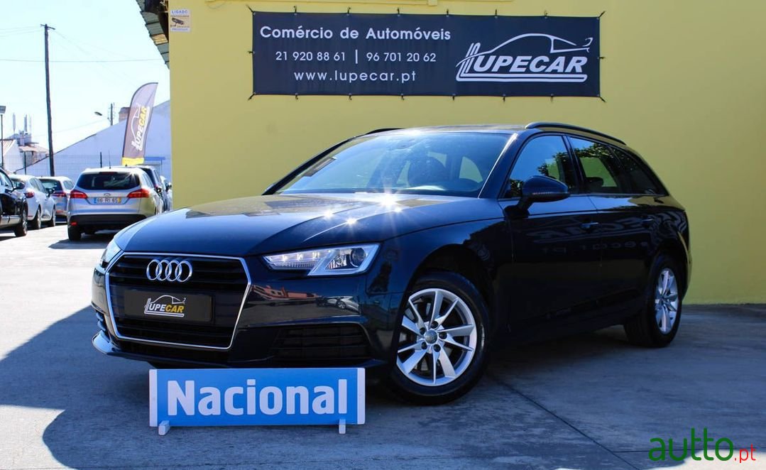 2016' Audi A4 Avant photo #1