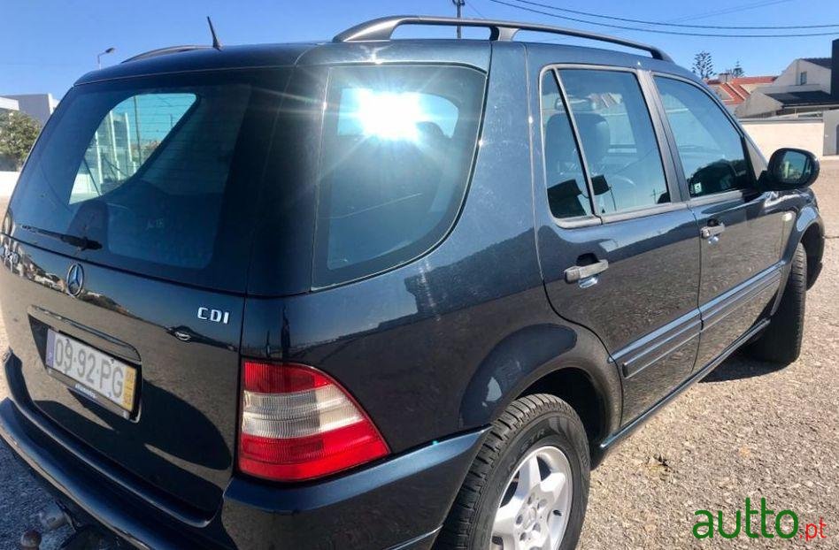 2000' Mercedes-Benz Ml-270 photo #1