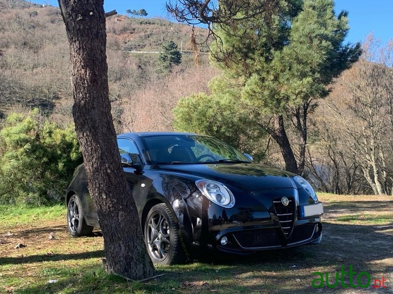 2012' Alfa Romeo MiTo photo #1