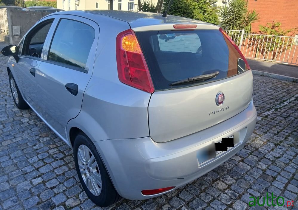 2016' Fiat Grande Punto photo #5