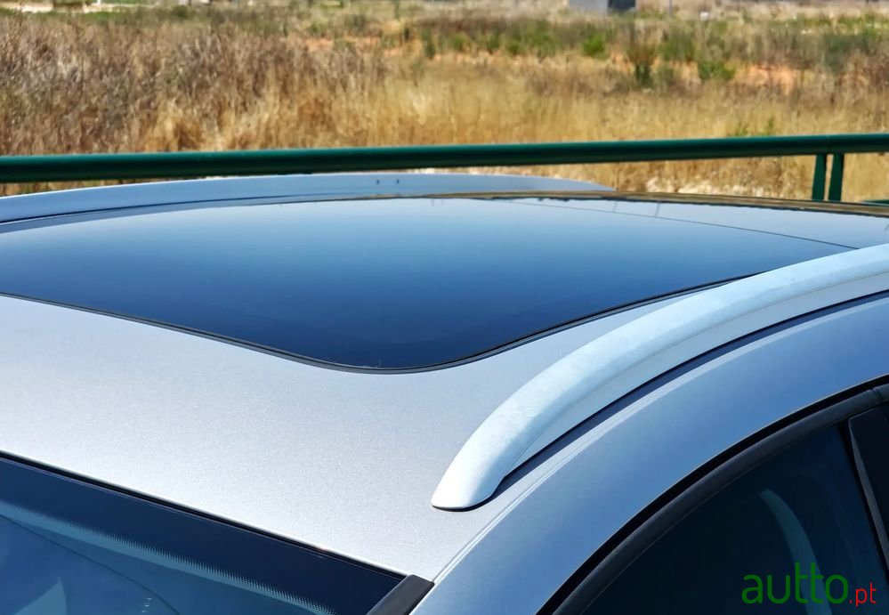 2018' SEAT Leon St photo #5