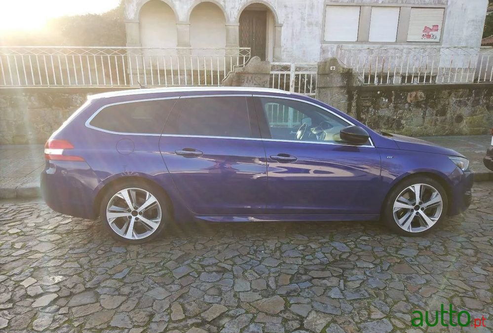 2015' Peugeot 308 Sw photo #3