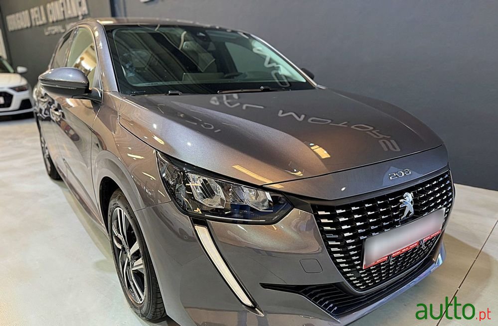 2022' Peugeot 208 Puretech photo #3