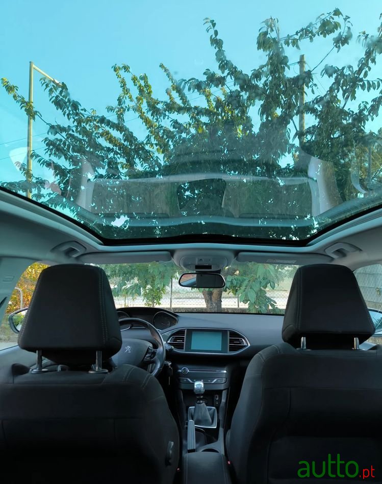 2016' Peugeot 308 Sw photo #6