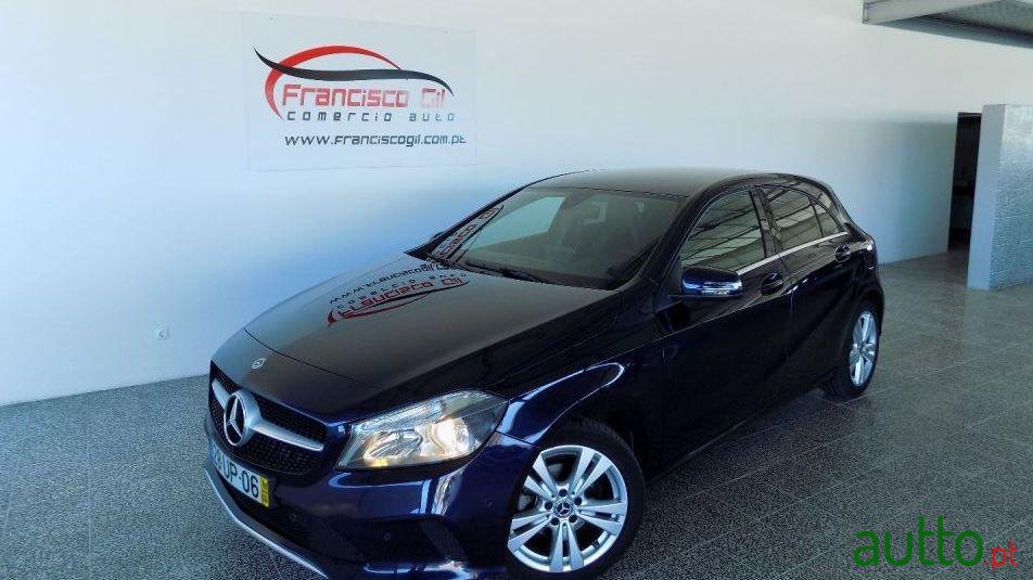 2018' Mercedes-Benz A-180 Cdi Urban (5P) photo #1