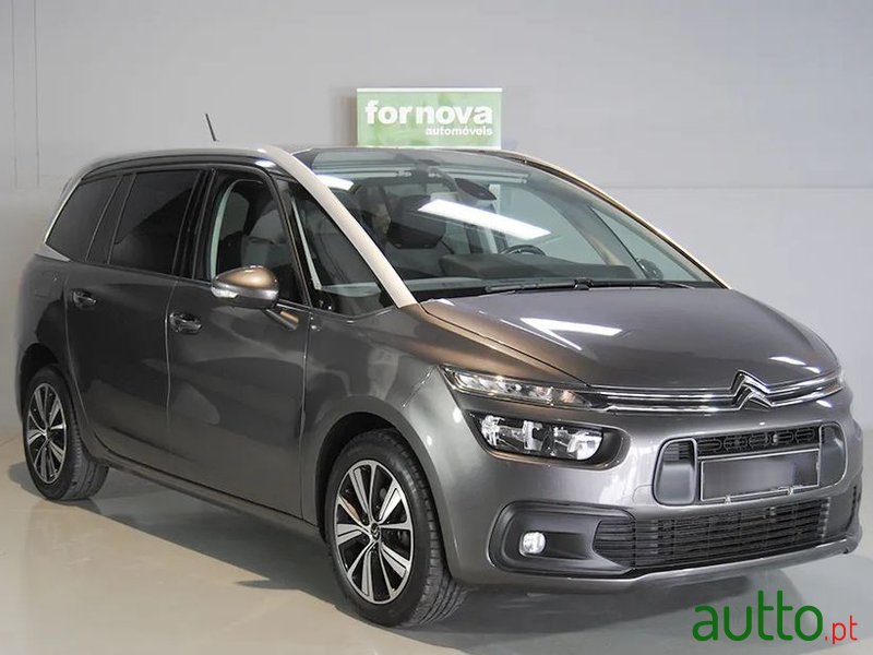 2018' Citroen C4 Grand Picasso photo #6