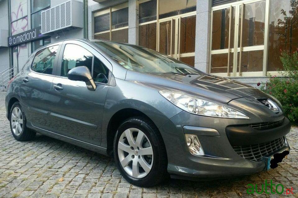 2010' Peugeot 308 Executive photo #1