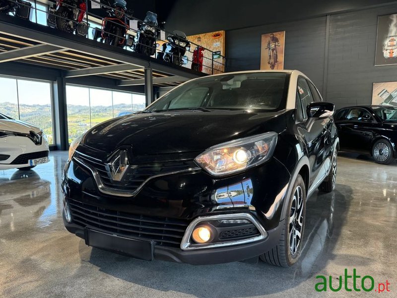 2014' Renault Captur photo #3