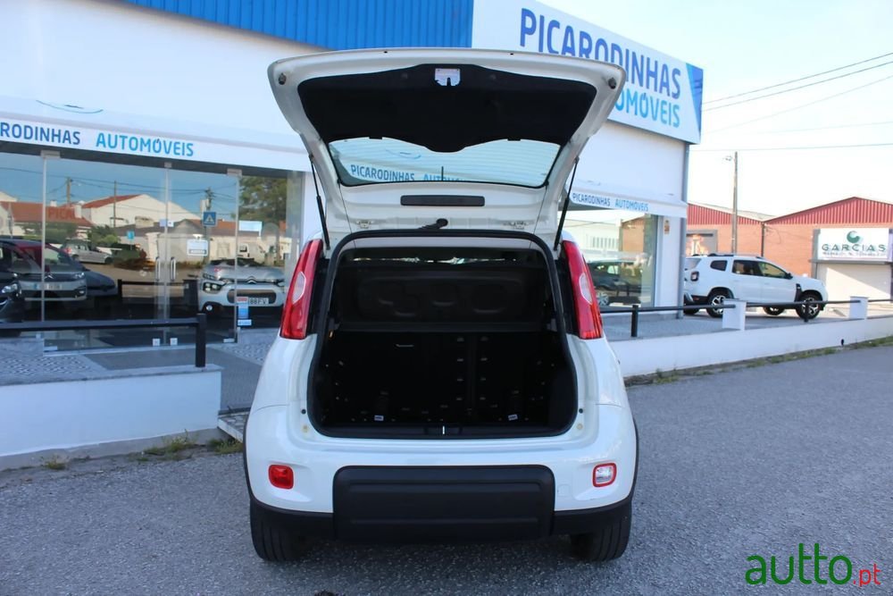 2022' Fiat Panda photo #6