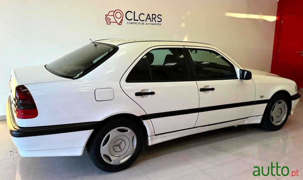 1997' Mercedes-Benz Classe C photo #4