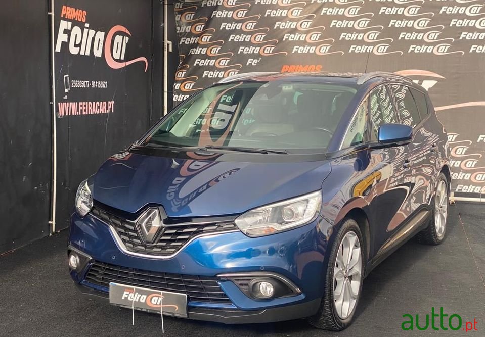 2019' Renault Grand Scenic photo #1