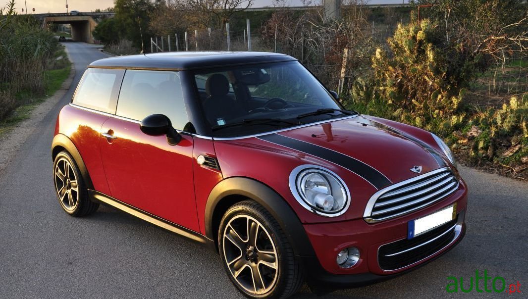 2012' MINI Cooper Ver-D photo #1