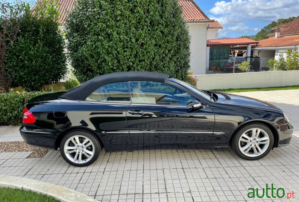 2006' Mercedes-Benz Clk-200 photo #1