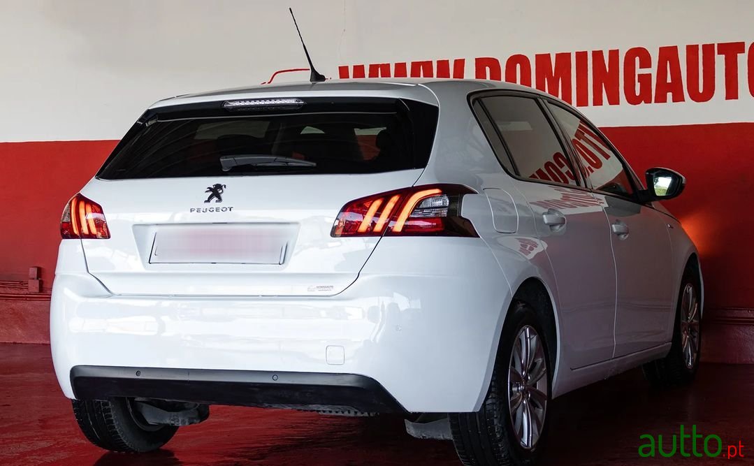 2018' Peugeot 308 photo #6