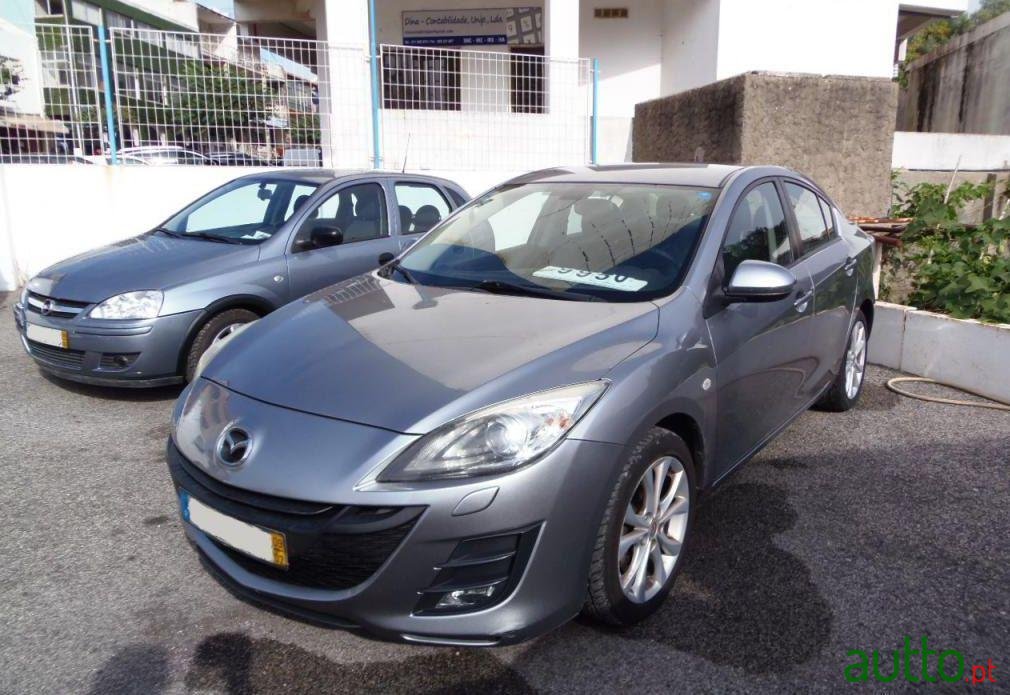 2009' Mazda 3 MZ-CD 1.6 sport photo #2