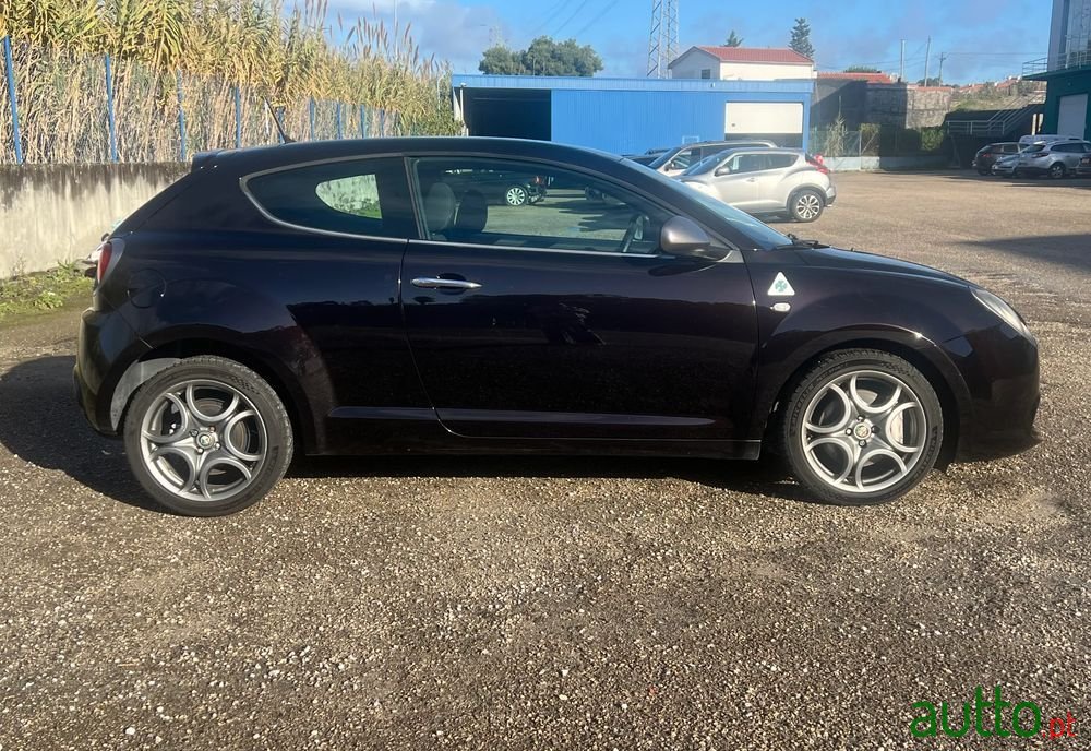 2010' Alfa Romeo MiTo photo #1