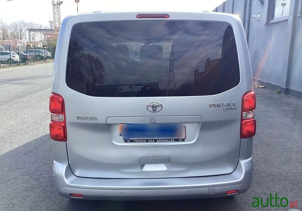 2019' Toyota ProAce photo #6