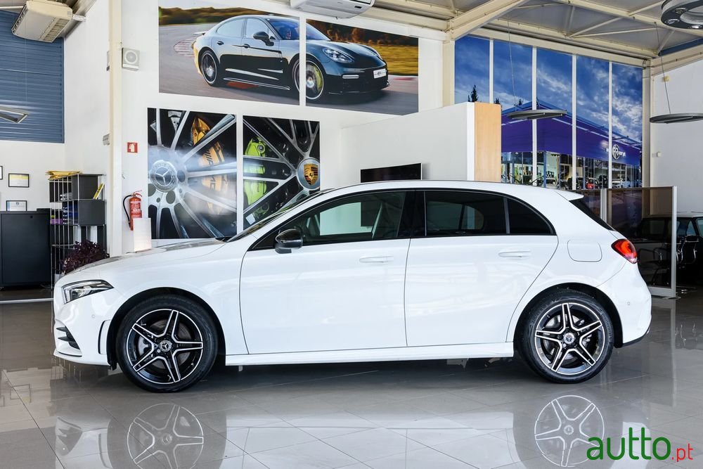 2022' Mercedes-Benz Classe A E Amg Line photo #3