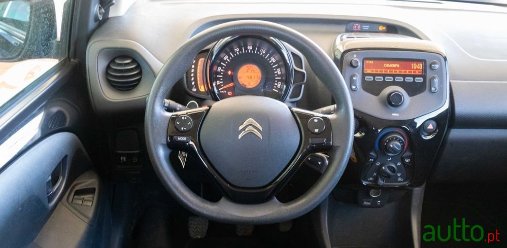 2021' Citroen C1 1.0 Vti Feel photo #5