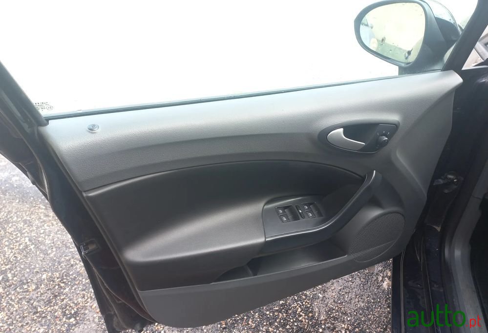 2011' SEAT Ibiza 1.6 Tdi Copa Dpf photo #5