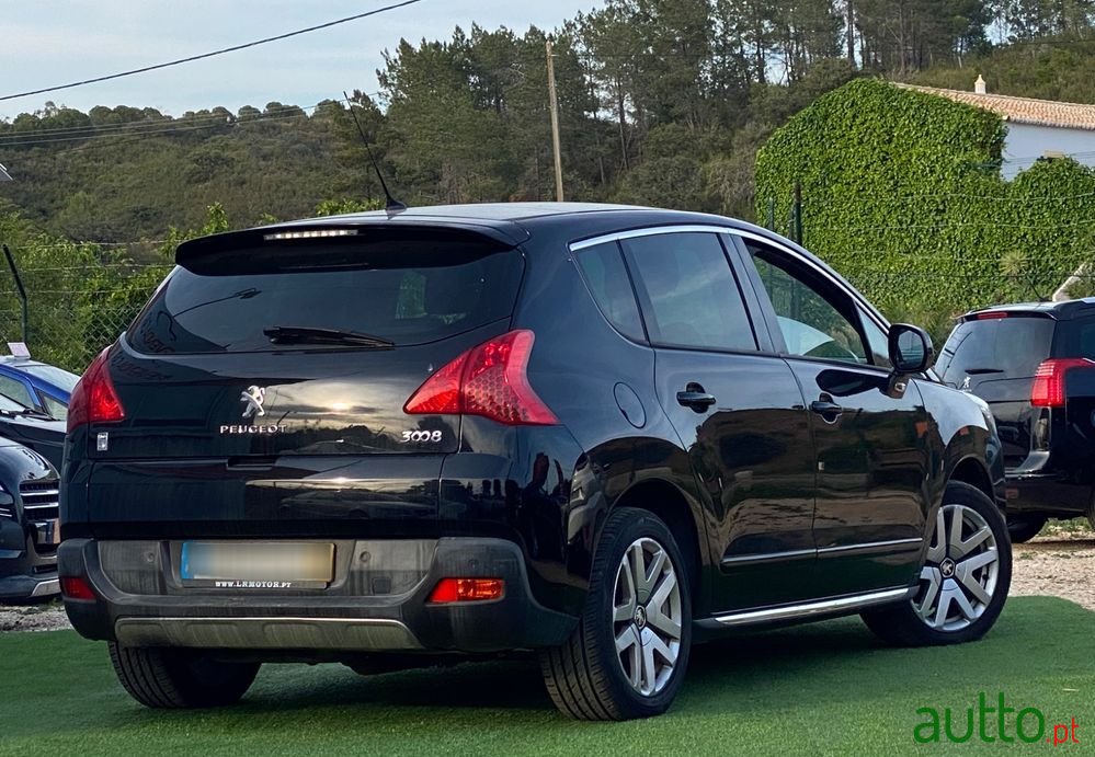 2012' Peugeot 3008 photo #4