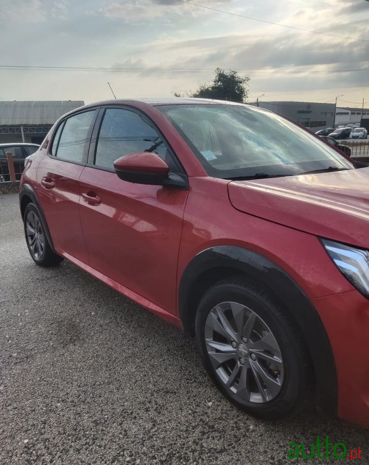 2020' Peugeot e-208 50 Kwh Allure photo #6