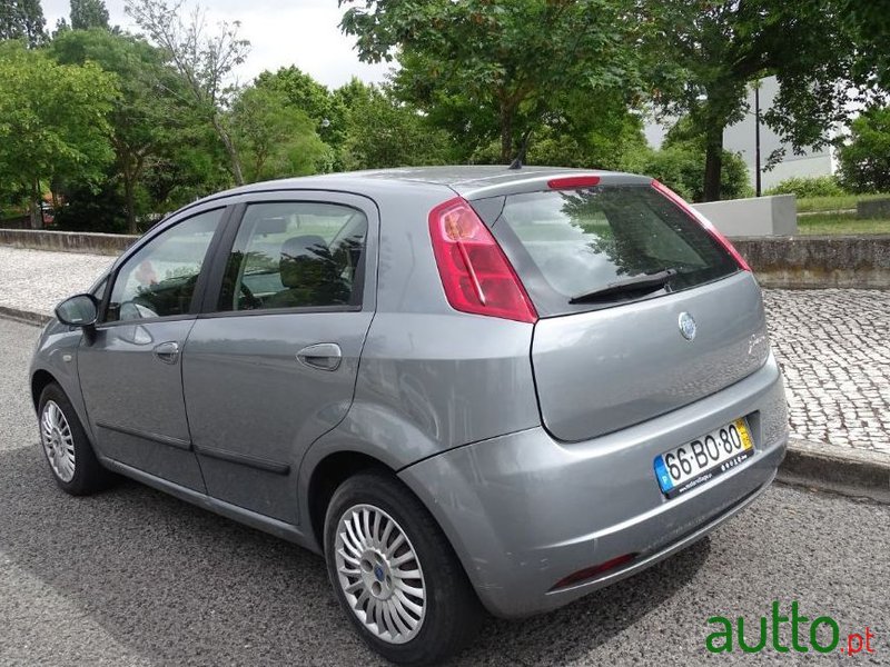 2006' Fiat Grande Punto photo #2