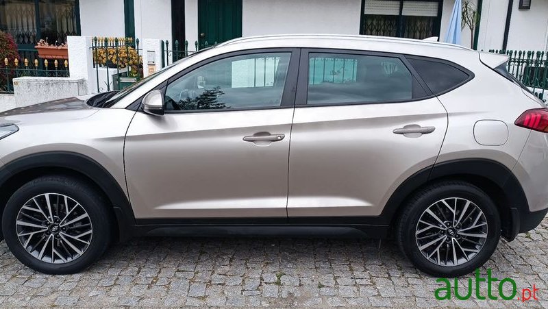 2019' Hyundai Tucson photo #3