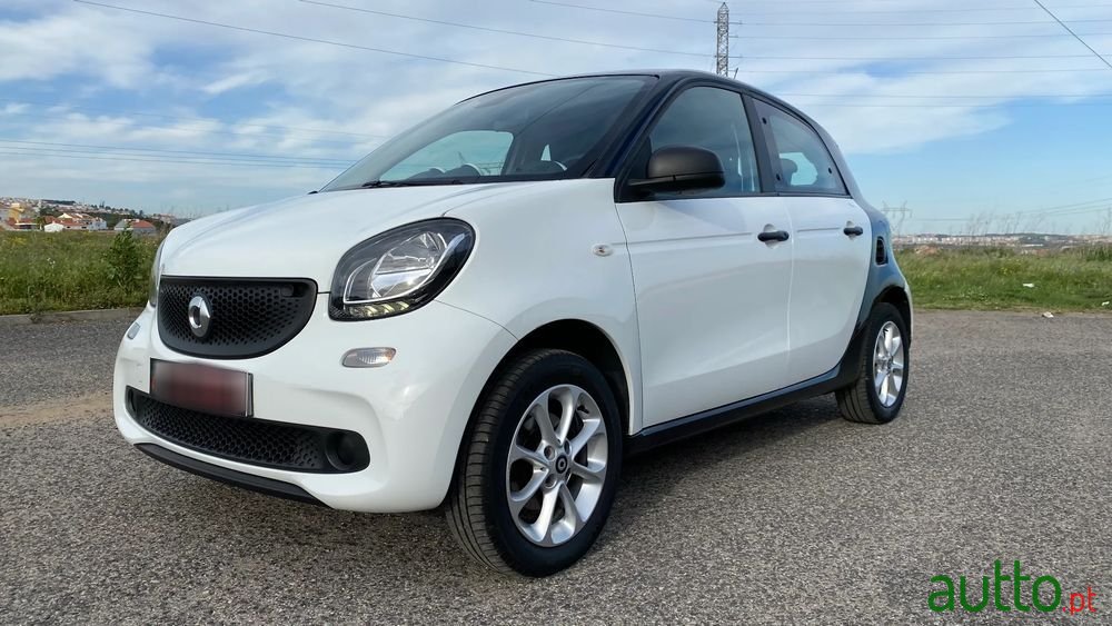 2018' Smart Forfour 1.0 Passion 71 photo #4