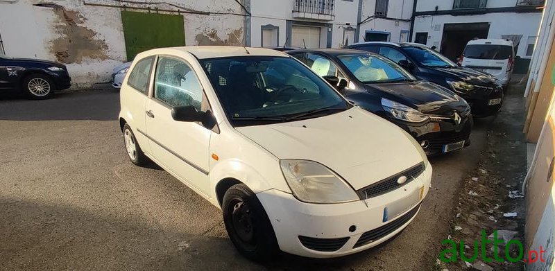 2004' Ford Fiesta photo #6