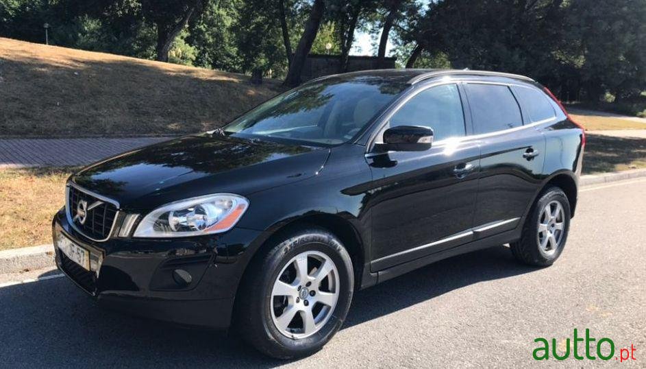 2010' Volvo Xc-60 2.4 D Momentum photo #3