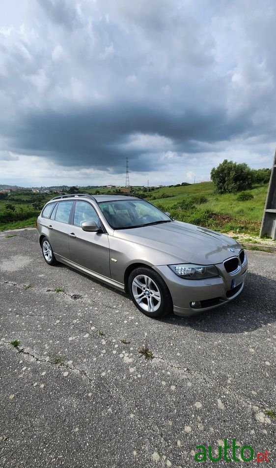 2009' BMW Série 3 photo #3