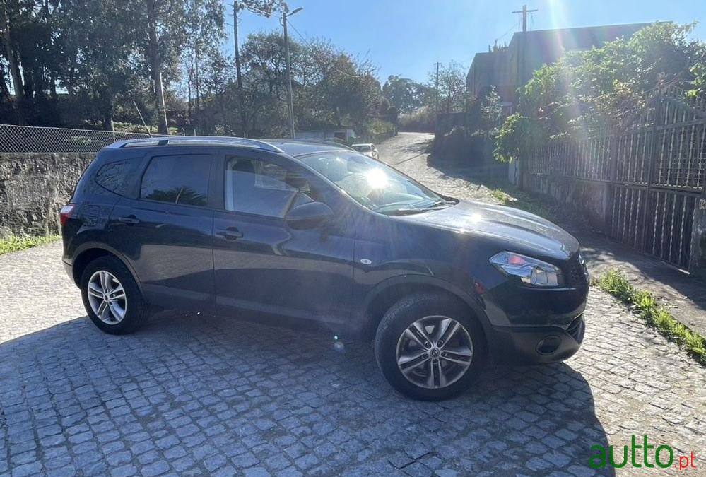 2012' Nissan Qashqai photo #3